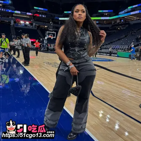 NBA球星 安东尼·爱德华兹 脚踏多只船 9 NBA球星 安东尼·爱德华兹 脚踏多只船 9
