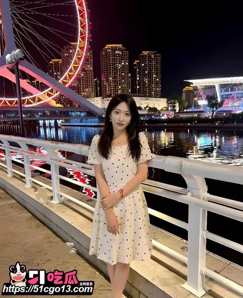 山东济南清纯小妹 张雨桐 情侣自拍 1 山东济南清纯小妹 张雨桐 情侣自拍 1