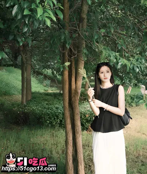 巨乳学生妹 子敏 约炮自拍 2 巨乳学生妹 子敏 约炮自拍 2