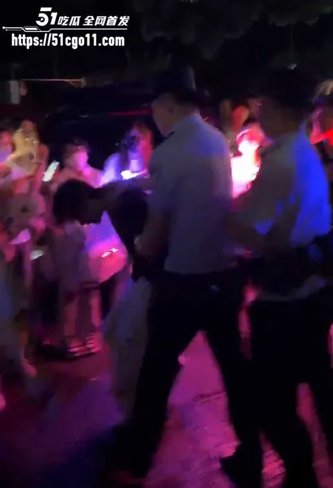 时代峰峻重庆长江国际五代练习生饭圈冲突7拷贝 时代峰峻重庆长江国际五代练习生饭圈冲突7拷贝