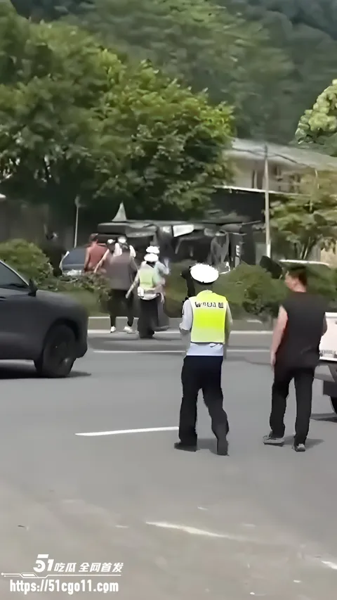 广东潮州 溪口路段重大交通事故 1 广东潮州 溪口路段重大交通事故 1